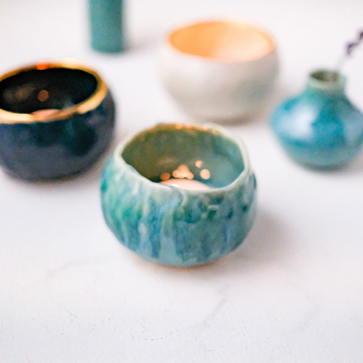 Aura Pottery workshop for making Pinch Pots by hand in the studio - Aura  Pottery