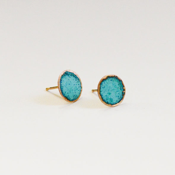 Patina Circle Studs - Hammered Brass on 14k Goldfilled posts