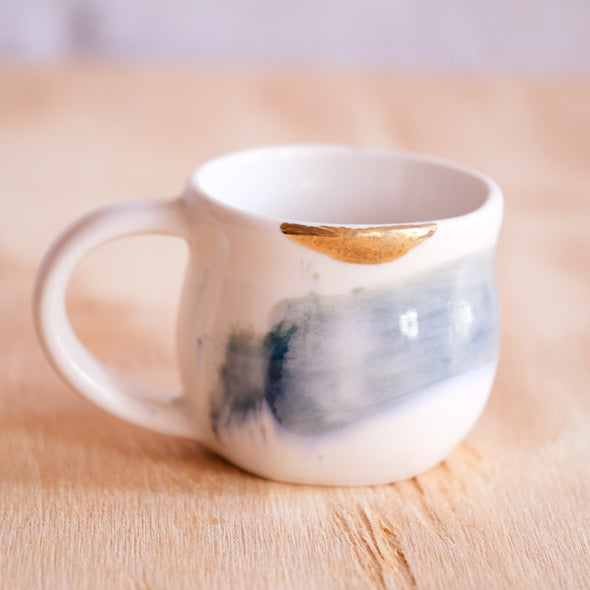 Kiss Cup / Gold Lip Porcelain Mug