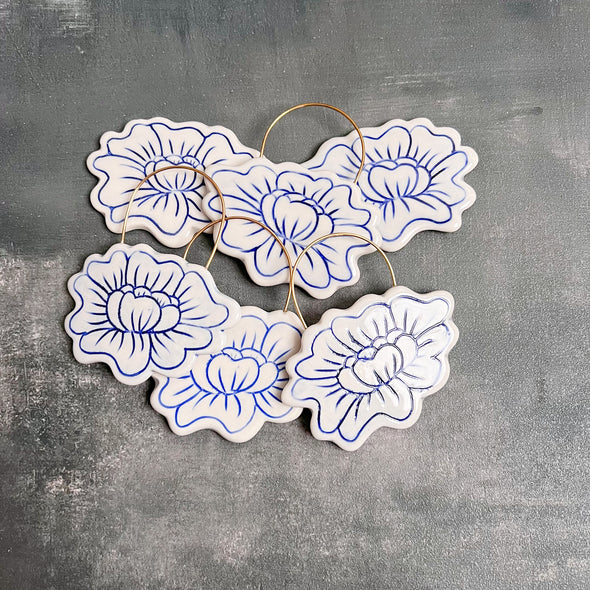Blue and White Floral Ornament